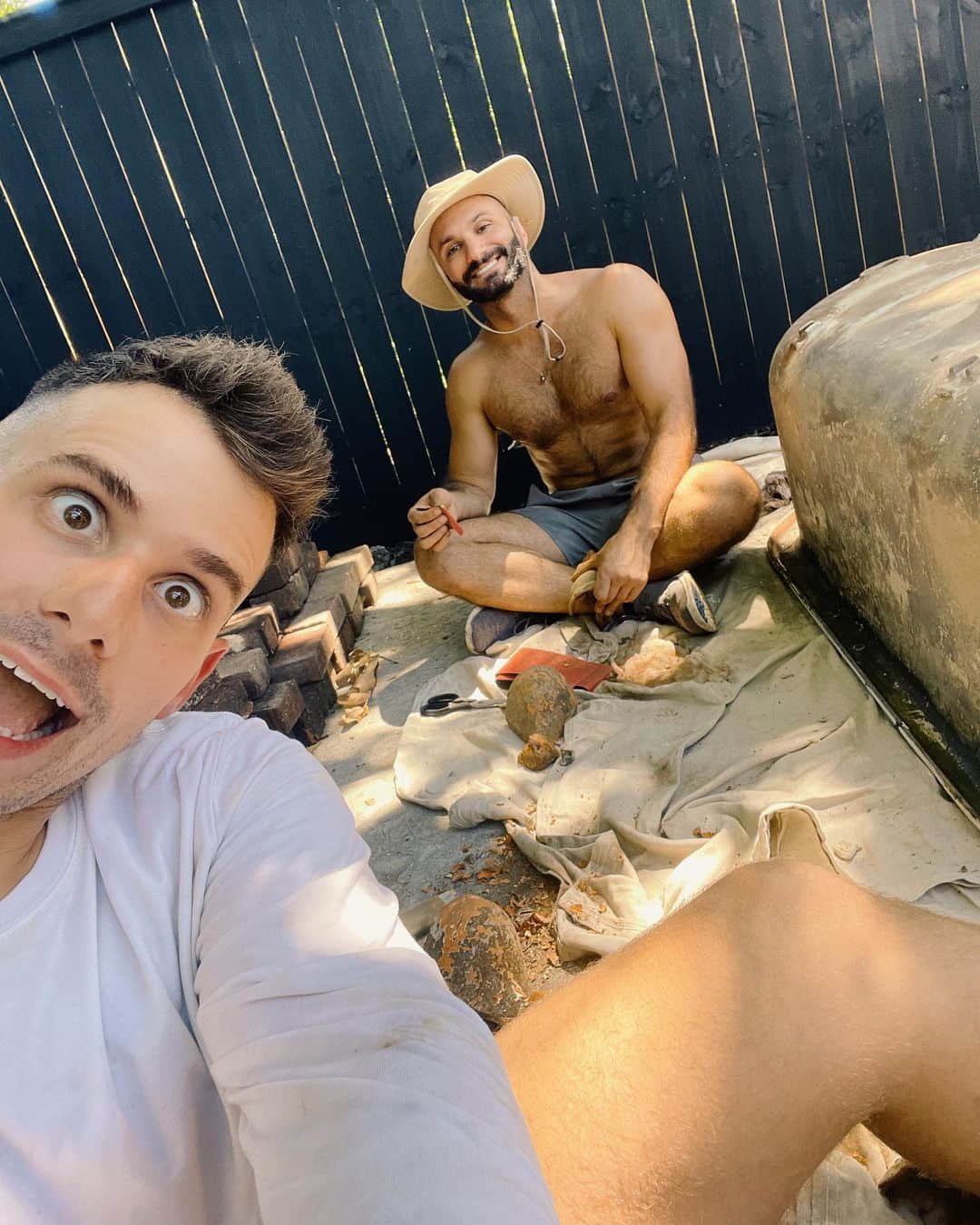 肌肉情侶教你無痛升級家中裝潢！ 花小錢也能打造夢幻小屋-NICEGAY