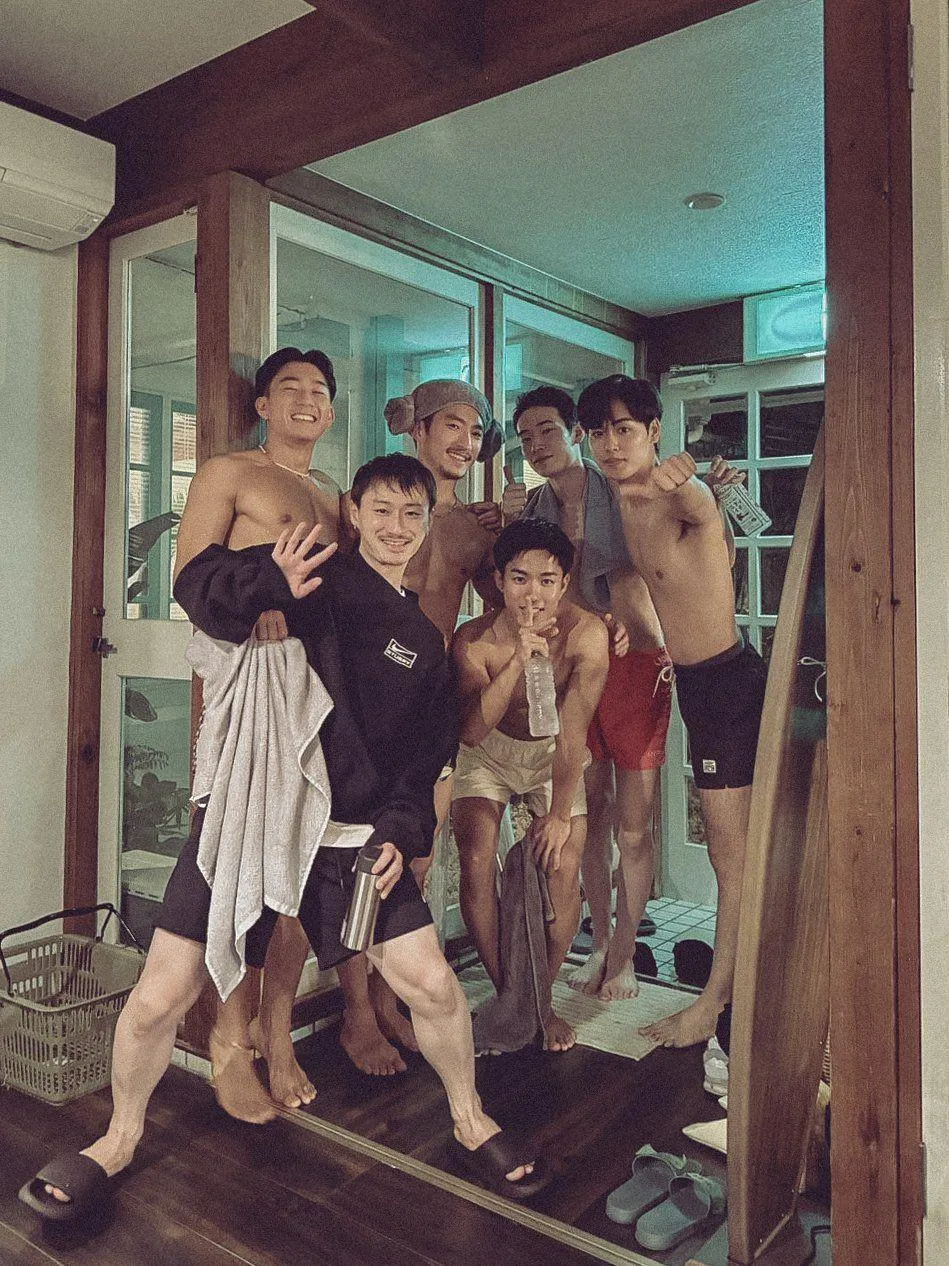 GAY圈热议的日本男男恋综 9位男嘉宾谁是天菜?-NICEGAY