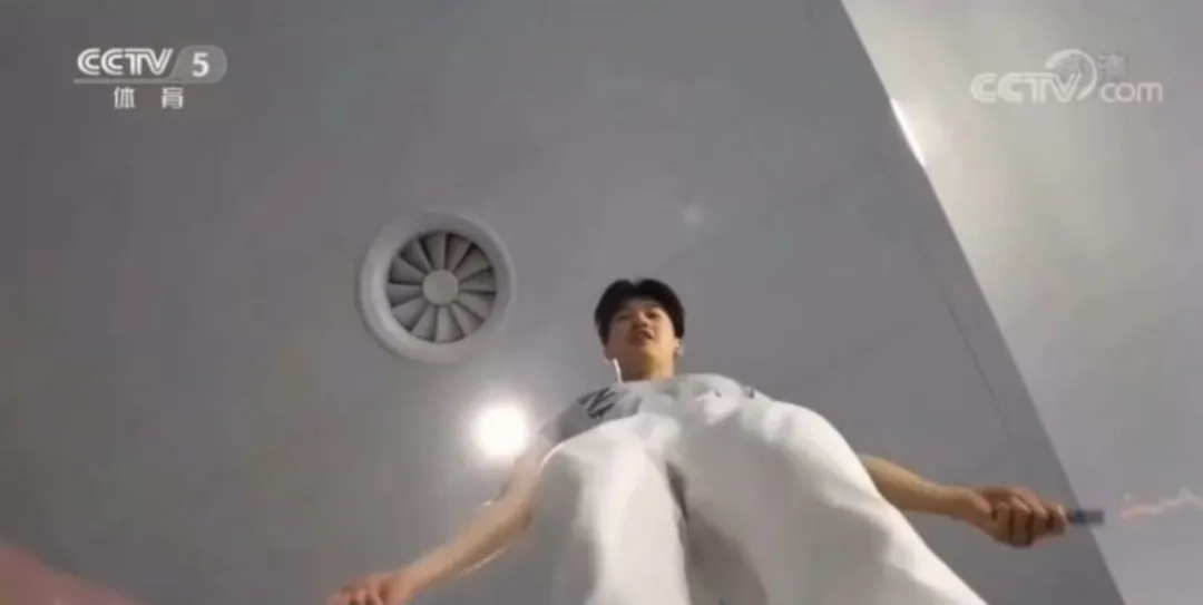 汪顺体训现场被拍,这拍摄角度真让人尴尬啊?流量密码太会了!-NICEGAY