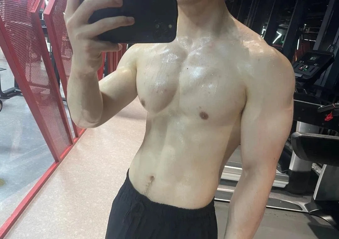 到位的男技师都这么优质了吗?之前p图假照差距大引热议!-NICEGAY