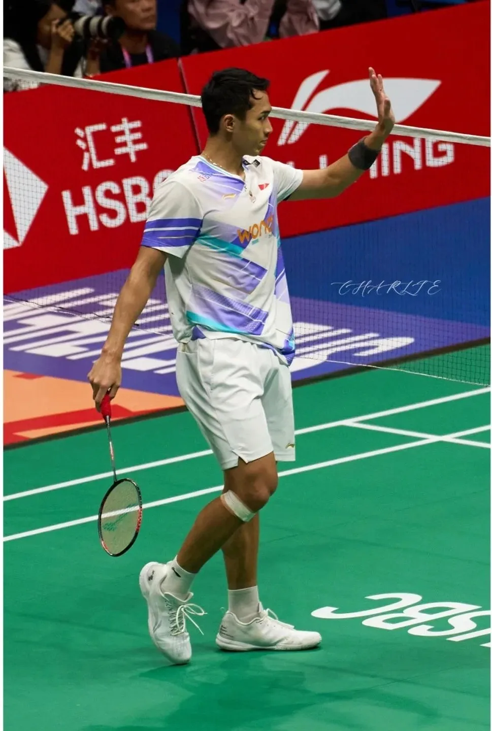 97年羽毛球肌肉男大的瓜都吃了吗?他现在变成这样了!!-NICEGAY